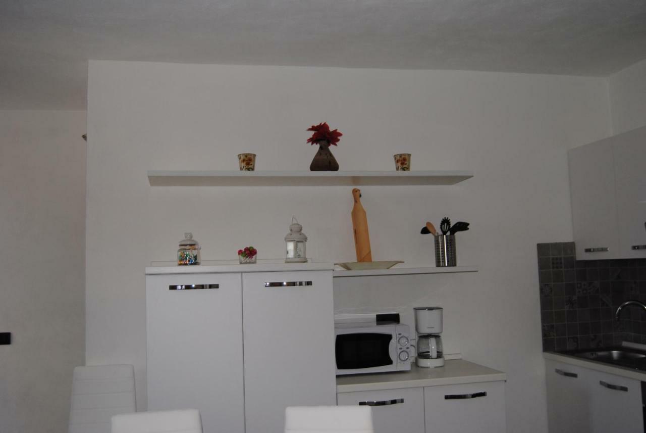 Casa Da Greta Apartment Lezzeno Luaran gambar